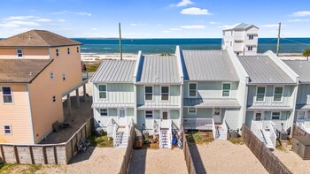 Beach House - Turtle Tracks By Phg,,4 star
