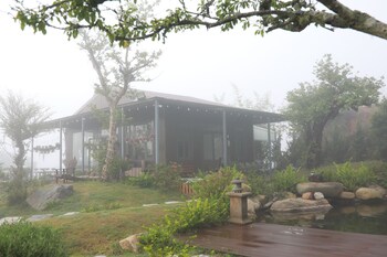 mountain nest villa dalat bbq camping
