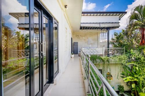 villa mandari