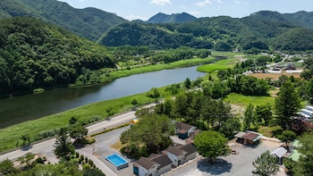yeongwol nature and retreat