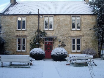 Fosse Farmhouse B&B And Holiday Cottages,,2 star