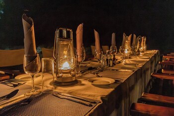 khwai mokoro safaris and campsites