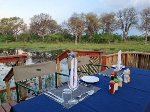 khwai mokoro safaris and campsites