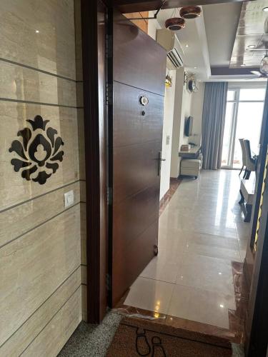 luxurious gurugram apartment for rent entire house with city garden views