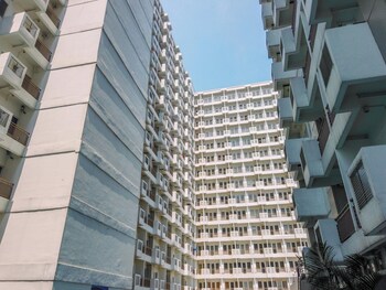 homey and comfy 2br at sentul tower apartment
