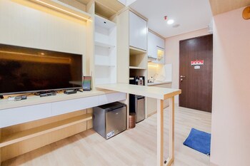 well furnished and simply studio transpark bintaro apartment