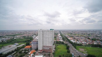 Comfortable Stay And Good Place Studio At Bale Hinggil Apartment,,2 star