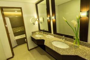 st mark hotel