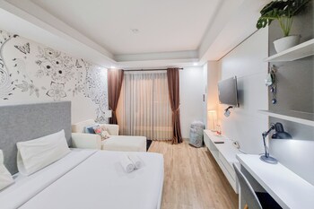 Best Deal Studio At Patraland Amarta Apartment,,2 star