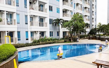 Pleasant And Restful Studio At Orchard Supermall Mansion Apartment,,2 star