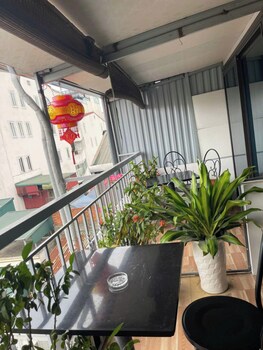 Old Town Homestay,,2 star