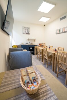 rooms and breakfast centrale