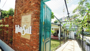 ayur ayur white sail villa