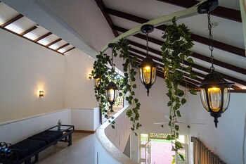 Ayur Ayur White Sail Villa,,3 star
