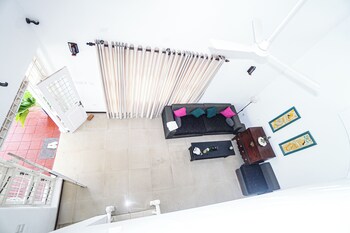 Ayur Ayur White Sail Villa,,3 star