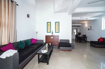 Ayur Ayur White Sail Villa,,3 star