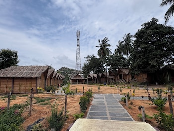 Tranquil Hampi,Sanapur Village Gangavathi Road,3 star