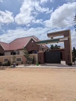 lavender lodge dodoma