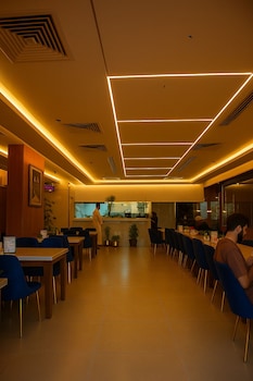 hostel safa park