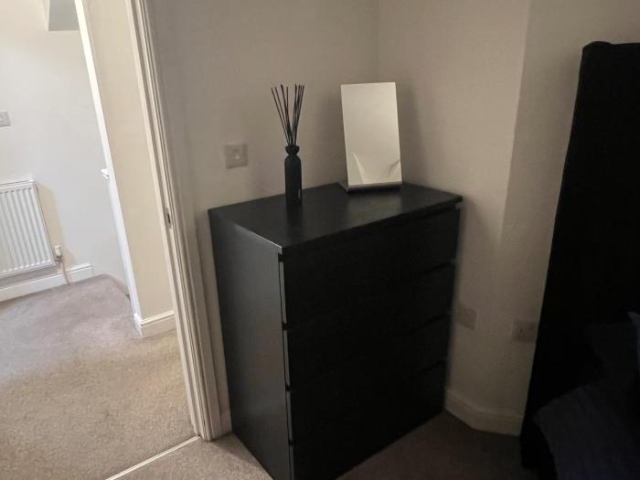 seaside cottage escape in paignton sleeps 4