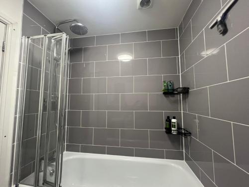 seaside cottage escape in paignton sleeps 4