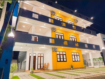 Shelo Transit Hotel,,3 star