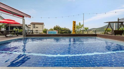 jigeum yeosu ocean view pension
