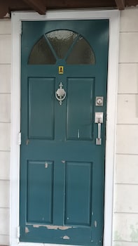 3 bedroom house at 9 steeles lane
