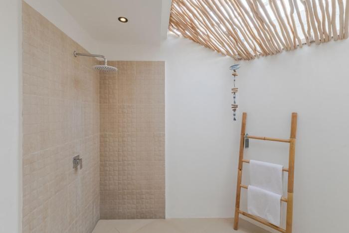 villa cocodrilos 2 by pertama stay