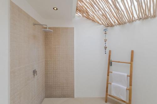 villa cocodrilos 2 by pertama stay