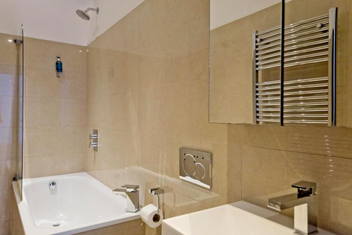 imperial liverpool street apartments