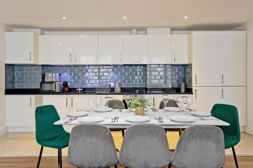 imperial liverpool street apartments