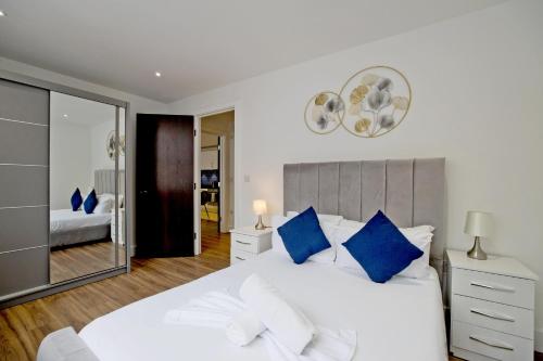 imperial liverpool street apartments