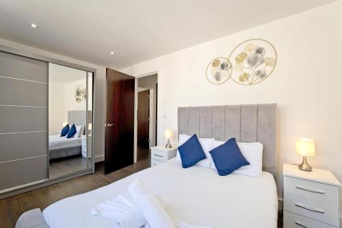imperial liverpool street apartments