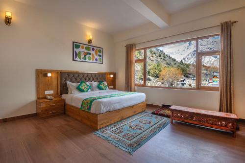 treebo melag jispa with mountain view