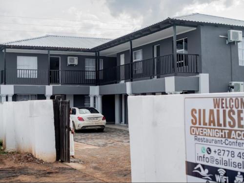 Silalise Lodge,,3 star