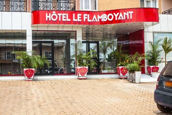 hotel le flamboyant