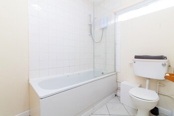 brookvale guest house room 4