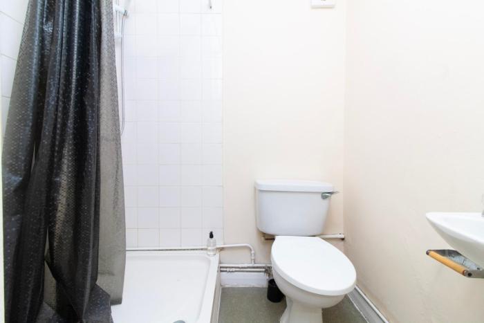 brookvale guest house room 4