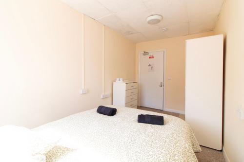brookvale guest house room 4
