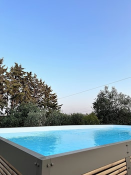 Lamarossa Trulli & Suites,Contrada Lamarossa 454,3 star