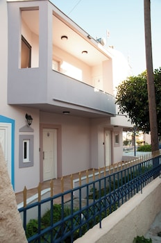 gliptis apartments