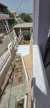 gliptis apartments