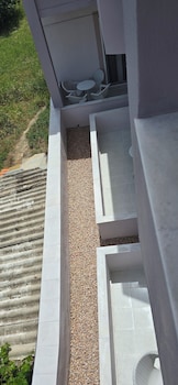 gliptis apartments