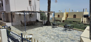 gliptis apartments