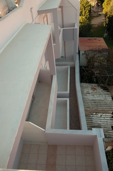 gliptis apartments