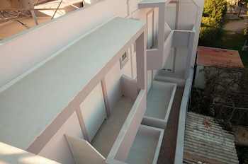 gliptis apartments