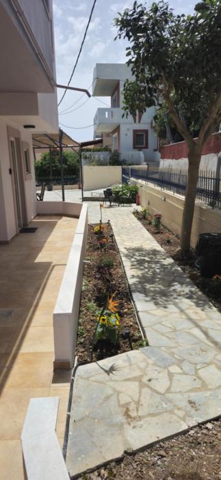 gliptis apartments