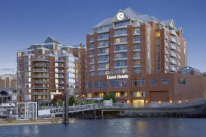 Coast Victoria Hotel & Marina By Apa,Vancouver>>British Columbia,4 star