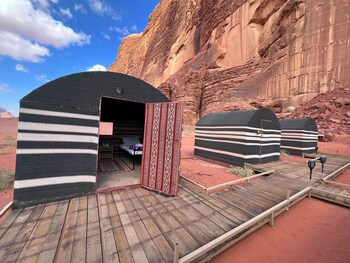 Cozy Tent In Wadi Rum,,2 star